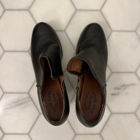 Kork-ease wedge booties - Picture 2 of 5